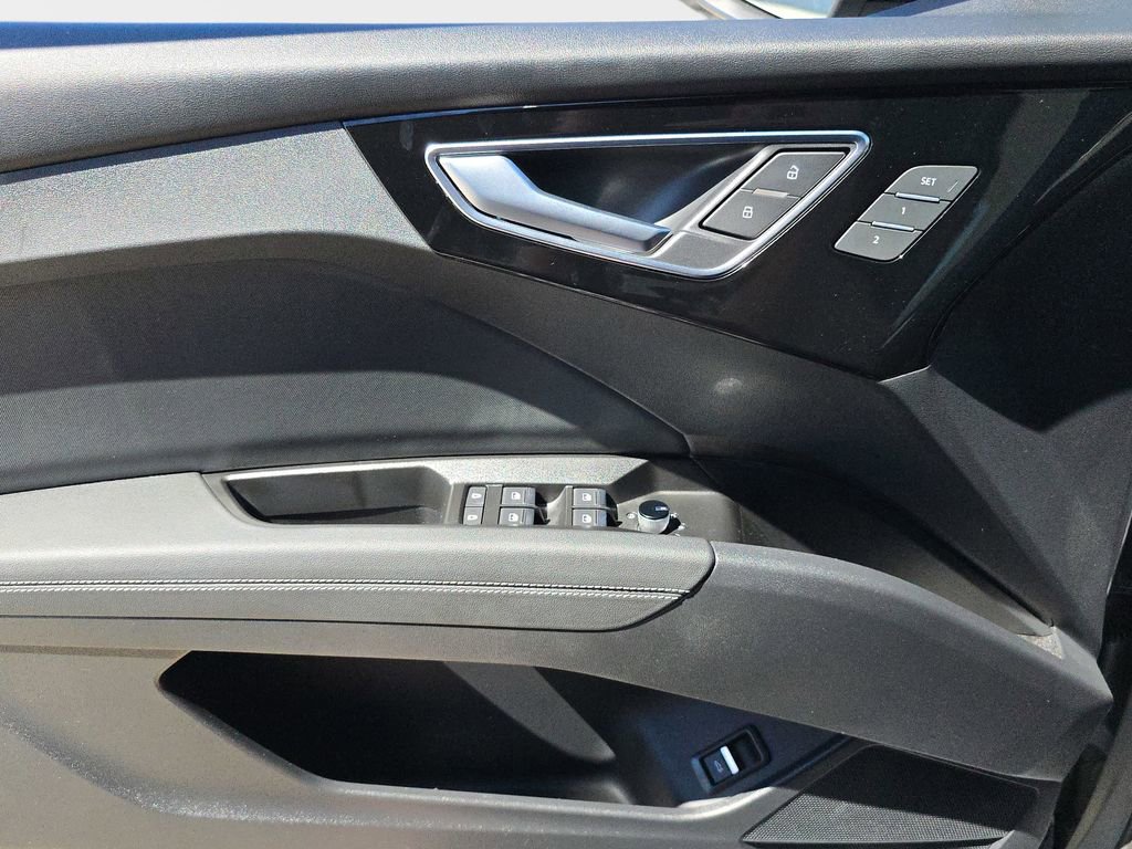 Certified 2024 Audi Q4 e-tron Premium Plus image 18