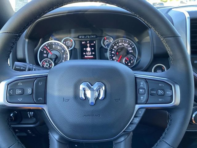 New 2026 RAM 1500 4x4 Crew Cab image 13