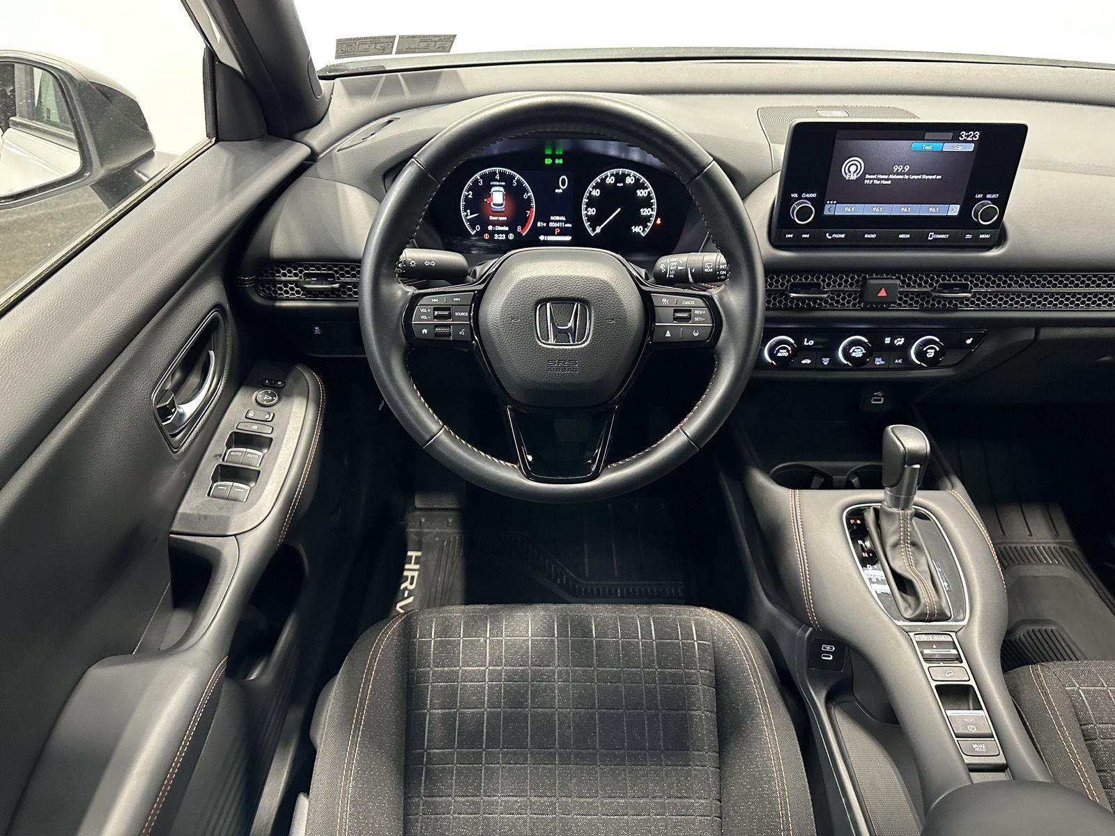 Certified 2025 Honda HR-V Sport image 19