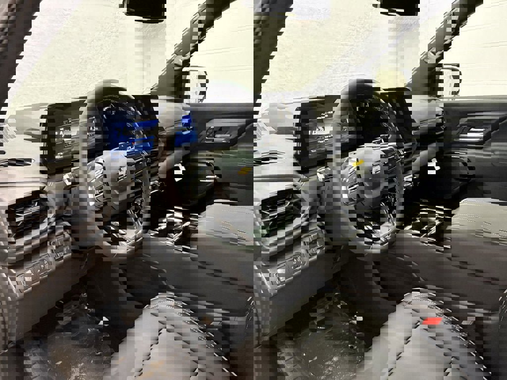 New 2026 Chevrolet Silverado EV LT image 17