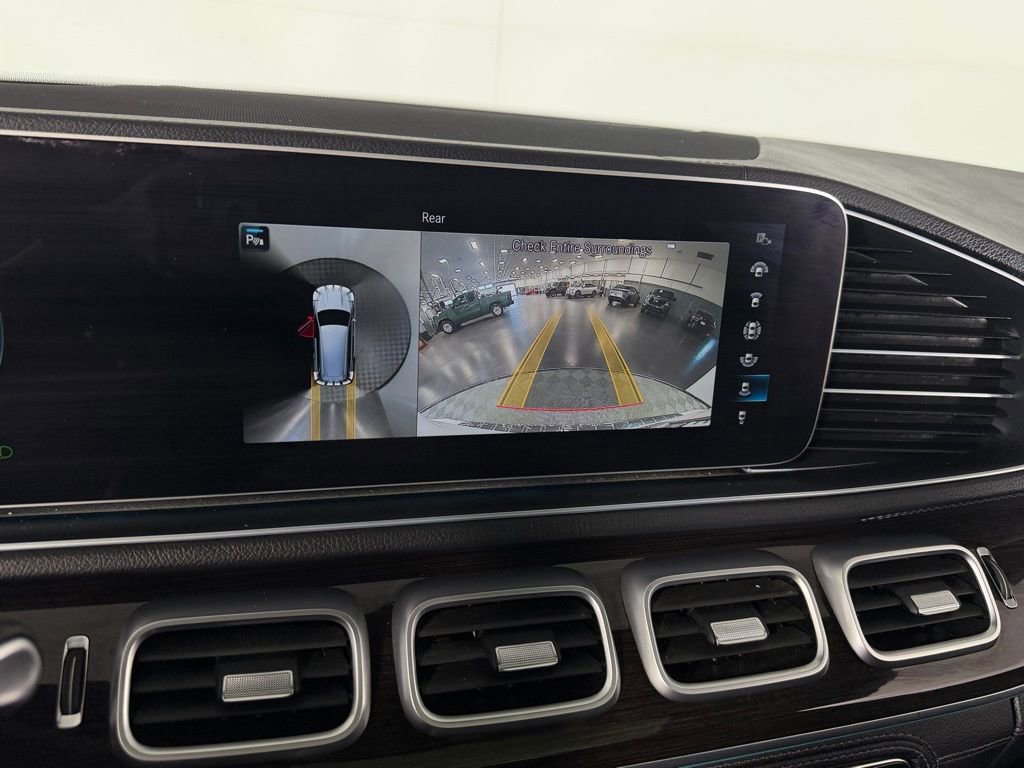 Used 2022 Mercedes-Benz GLS 450 4MATIC image 36