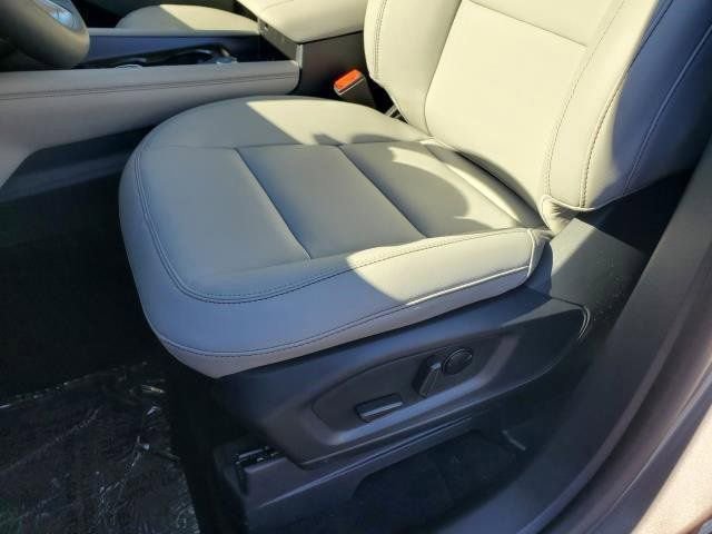 New 2026 Ford Explorer Active w/ Active Comfort Package image 18
