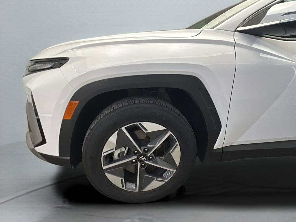 Certified 2025 Hyundai Tucson SEL image 3