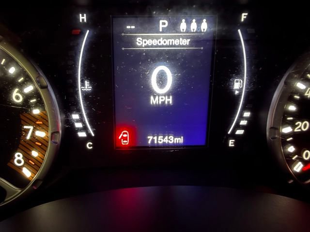 Used 2019 Jeep Renegade Latitude FWD image 34