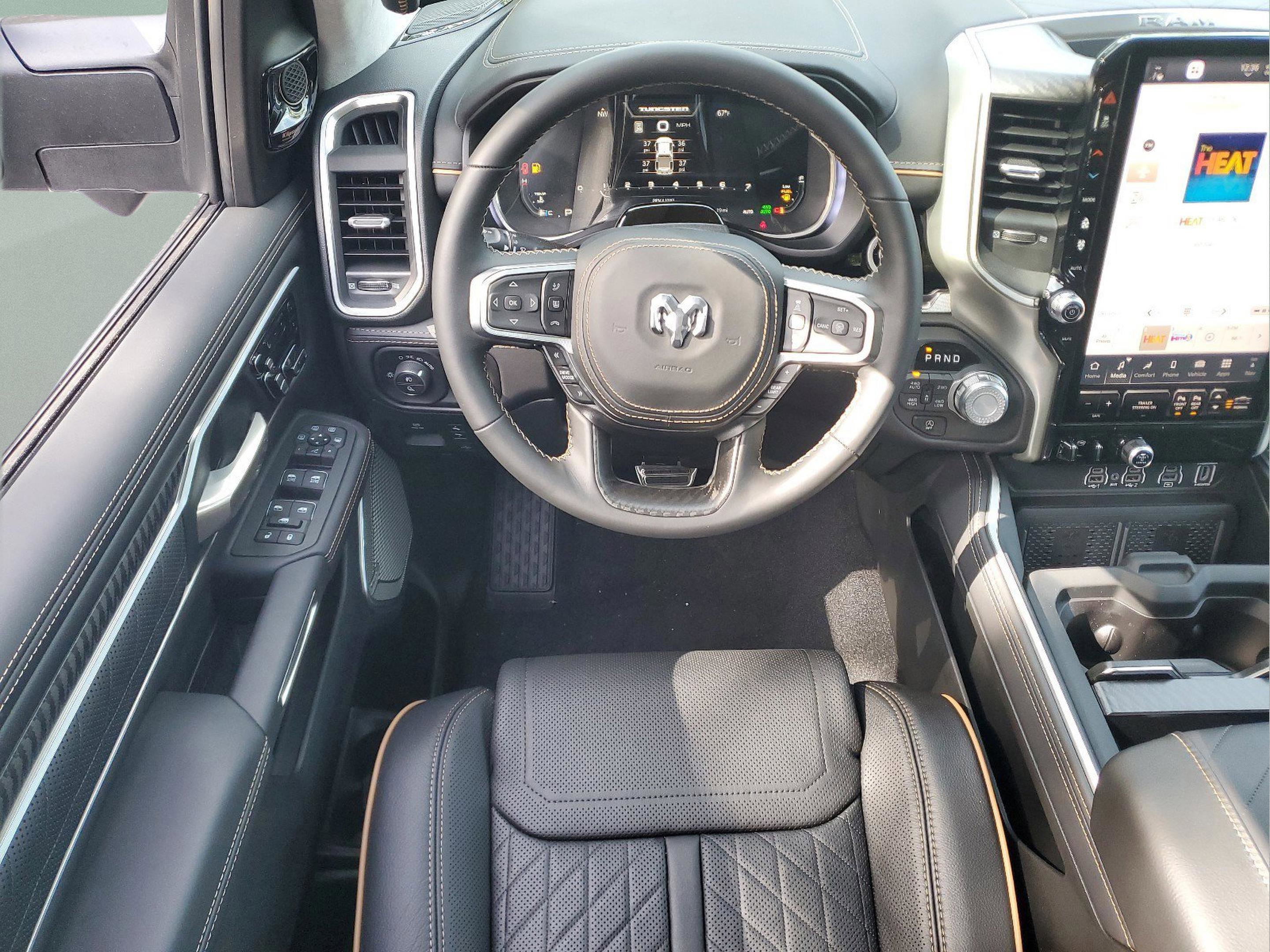 New 2026 RAM 1500 Tungsten w/ Trailer Tow Group image 9