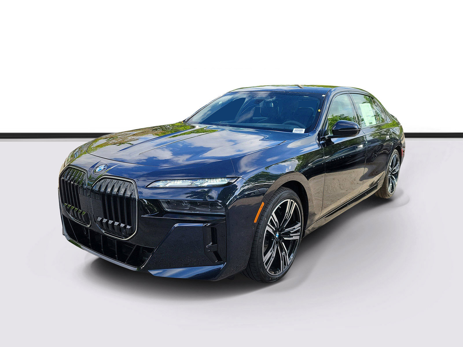 New 2026 BMW 760i xDrive w/ Executive Package AWD/4WD image 2