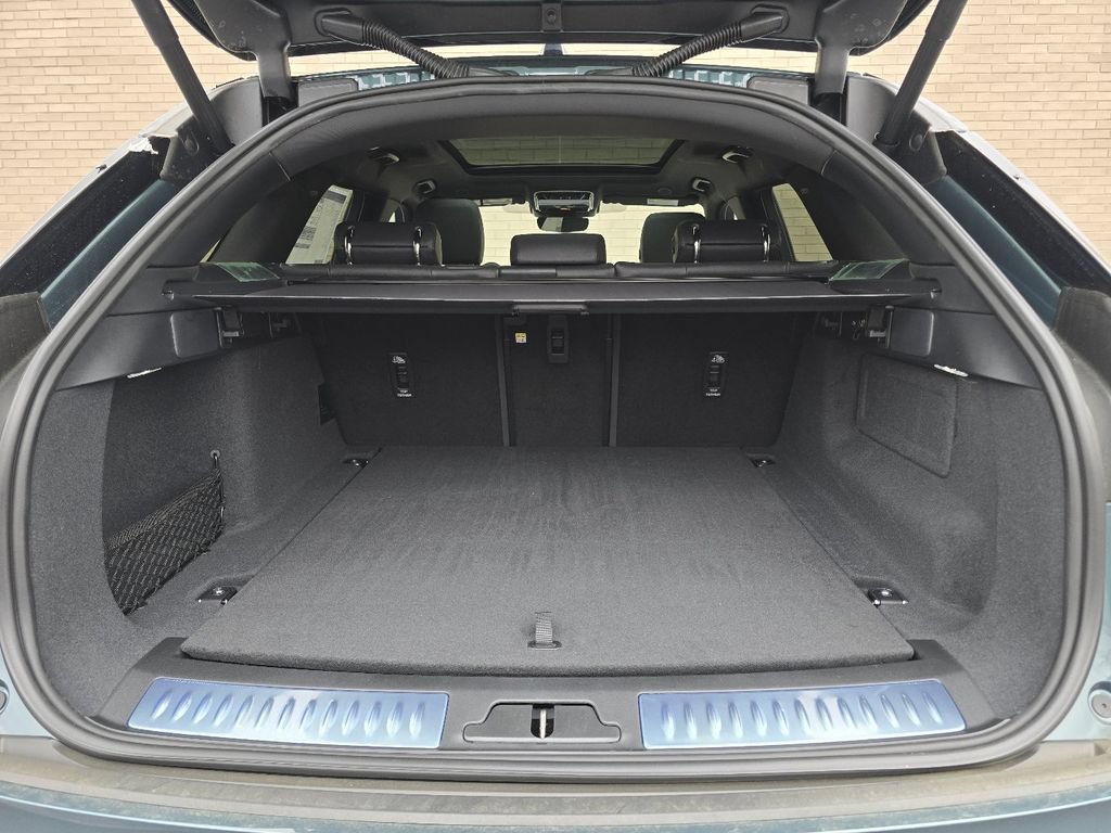 New 2026 Land Rover Range Rover Velar Dynamic SE AWD/4WD image 19