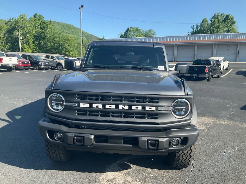 New 2026 Ford Bronco Big Bend w/ Black Diamond Package AWD/4WD image 2