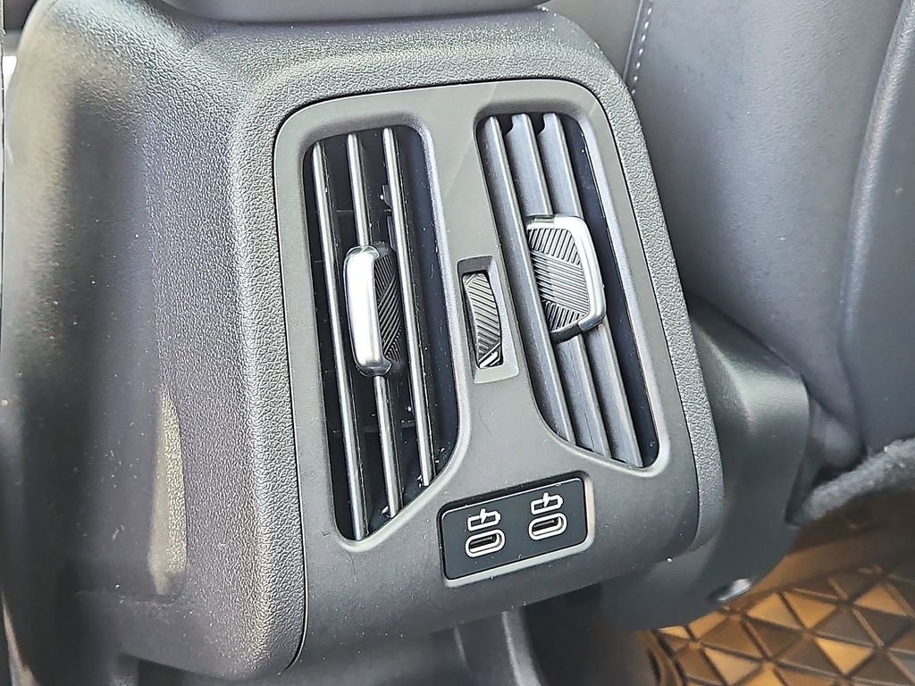 Certified 2023 BMW X1 xDrive28i w/ Premium Package image 11