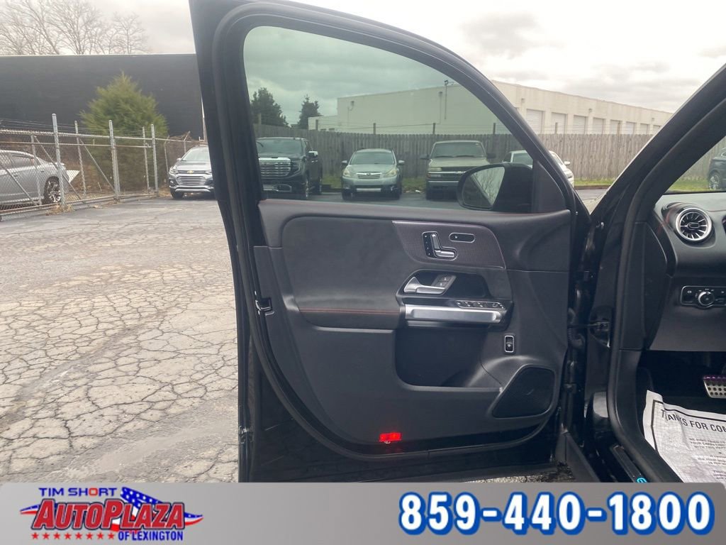 Used 2023 Mercedes-Benz EQB 300 4MATIC image 51