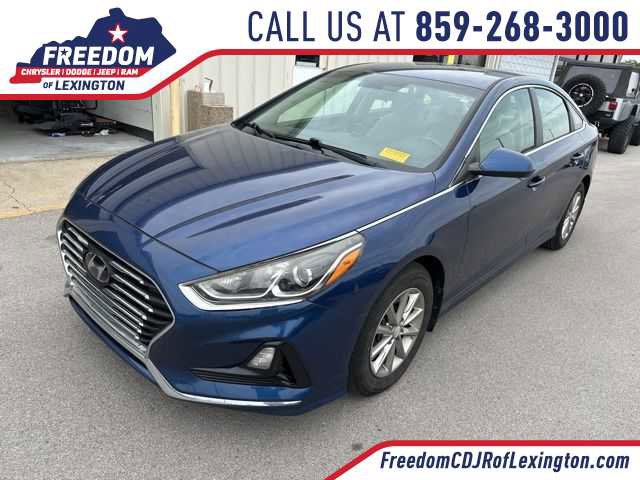 Used 2018 Hyundai Sonata SE FWD image 1
