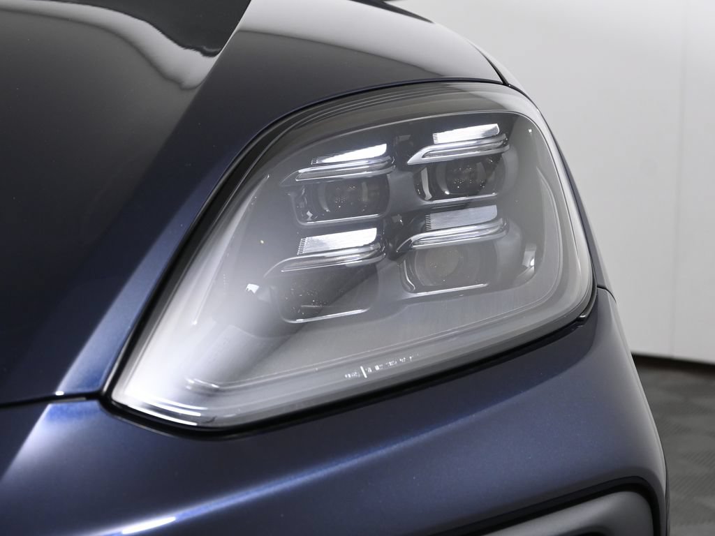 New 2026 Porsche Cayenne AWD/4WD image 11