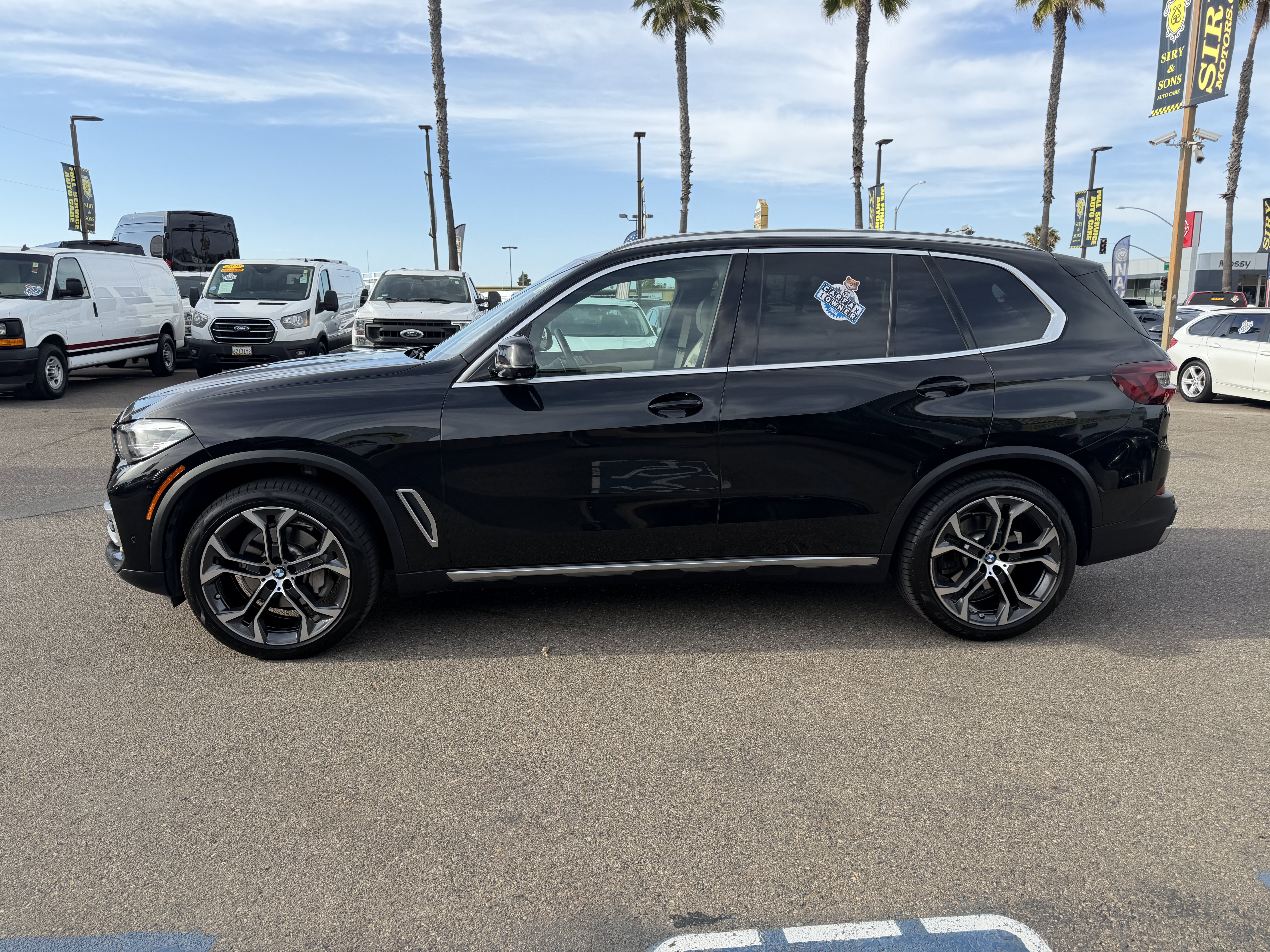 Used 2022 BMW X5 xDrive40i w/ Climate Comfort Package AWD/4WD image 5