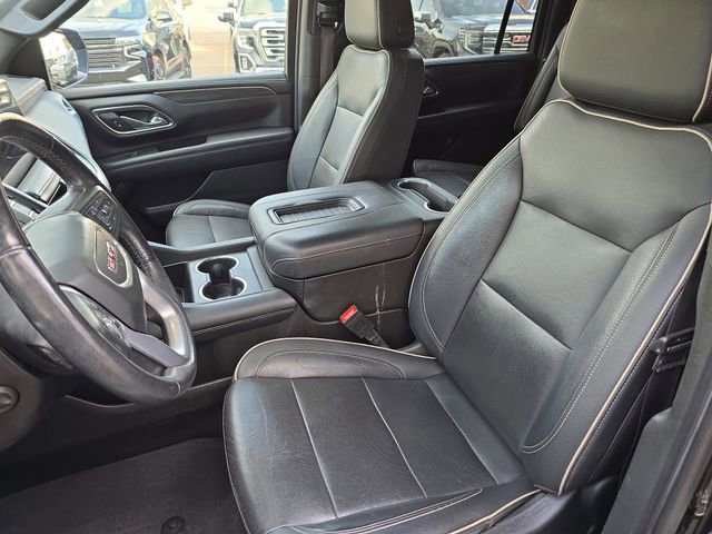 Used 2021 GMC Yukon XL SLT w/ SLT Premium Package image 14