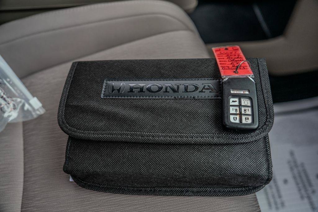 Used 2022 Honda Odyssey EX image 23