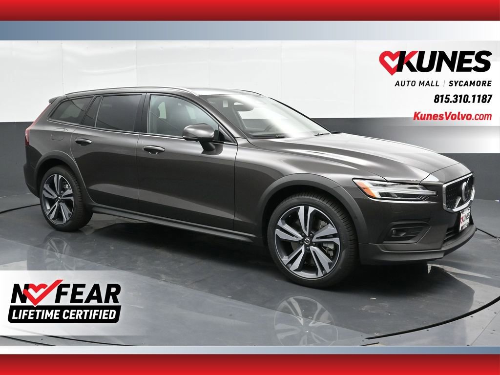 New 2025 Volvo V60 B5 Cross Country Plus w/ Protection Package Premier image 1