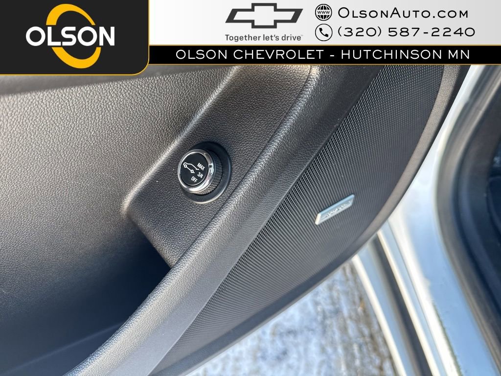 Used 2018 Chevrolet Traverse Premier image 16