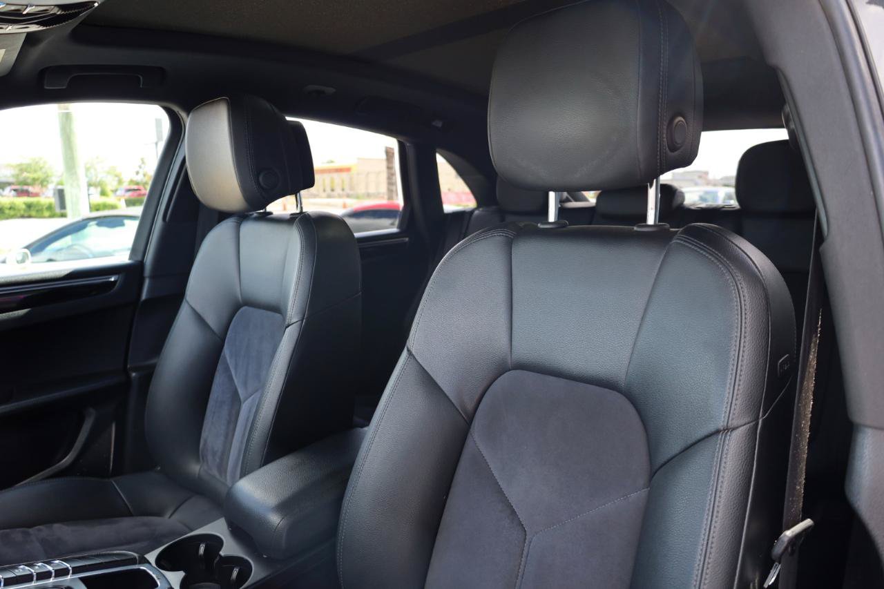 Used 2018 Porsche Macan AWD/4WD image 5
