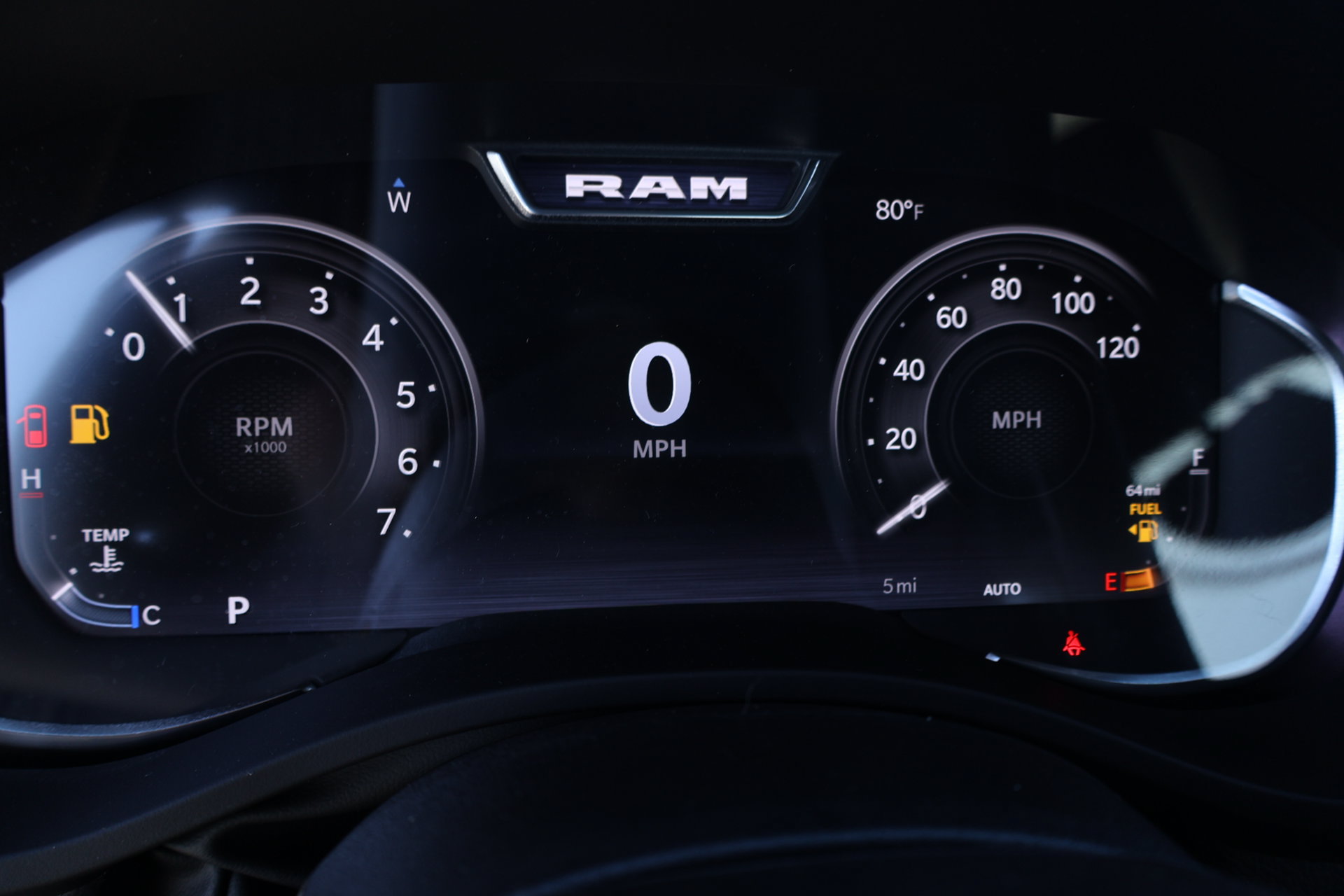 New 2026 RAM 1500 Big Horn AWD/4WD image 4