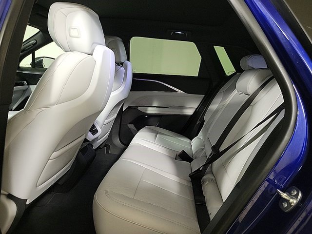 Certified 2024 Cadillac Lyriq Luxury image 14