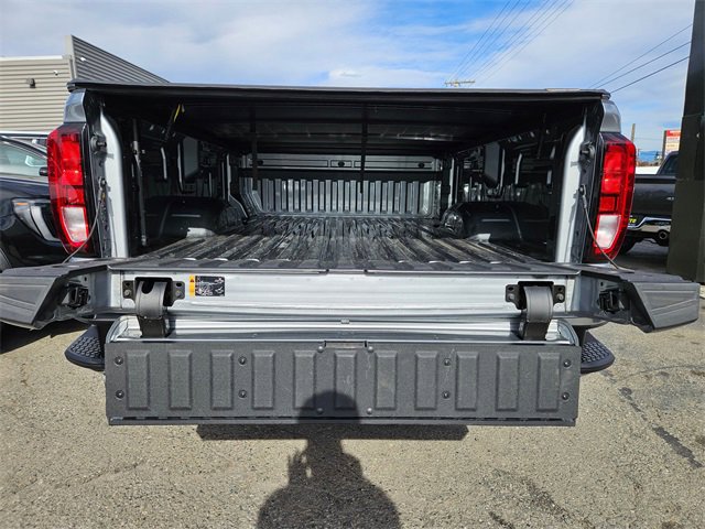 Used 2024 GMC Sierra 2500 SLE w/ SLE Convenience Package image 10