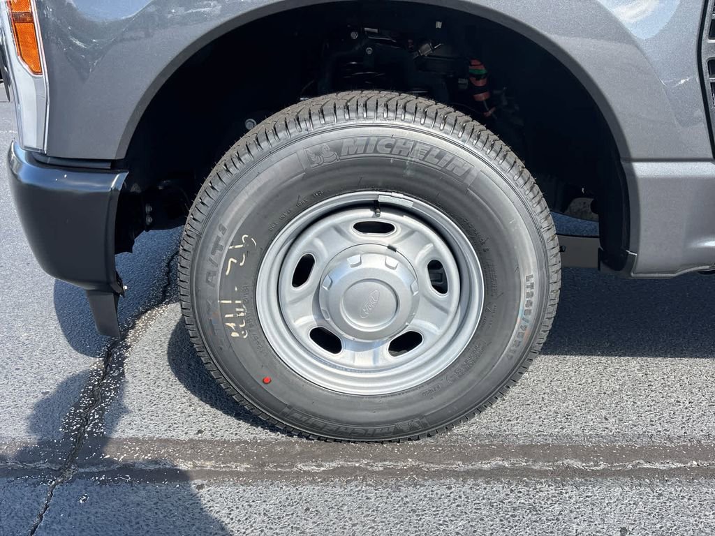 New 2026 Ford F250 XL image 27