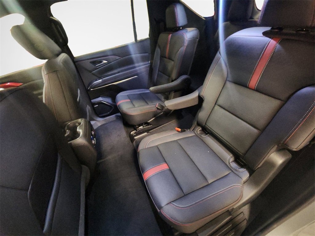 Certified 2024 Chevrolet Traverse RS w/ LPO, Floor Liner Package image 24