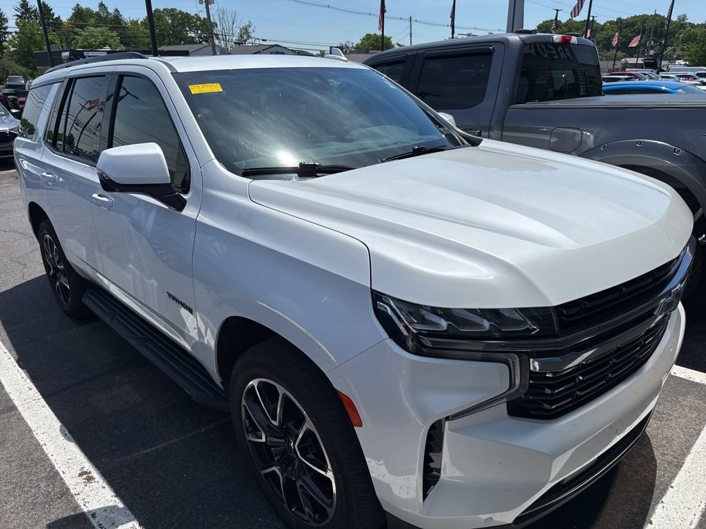 Used 2022 Chevrolet Tahoe RST w/ Sport Performance Package AWD/4WD image 4