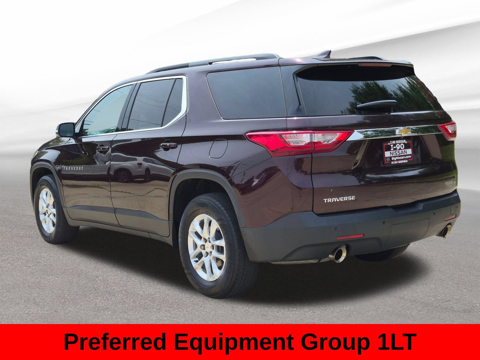 Used 2019 Chevrolet Traverse LT FWD image 11