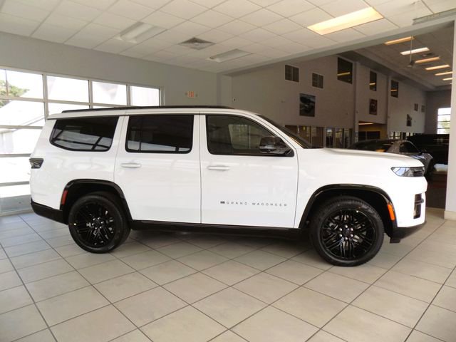 New 2026 Jeep Grand Wagoneer Limited AWD/4WD image 7