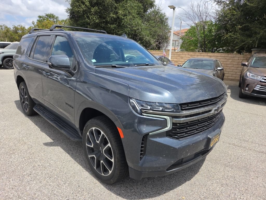 Used 2021 Chevrolet Tahoe RST w/ Luxury Package RWD image 7