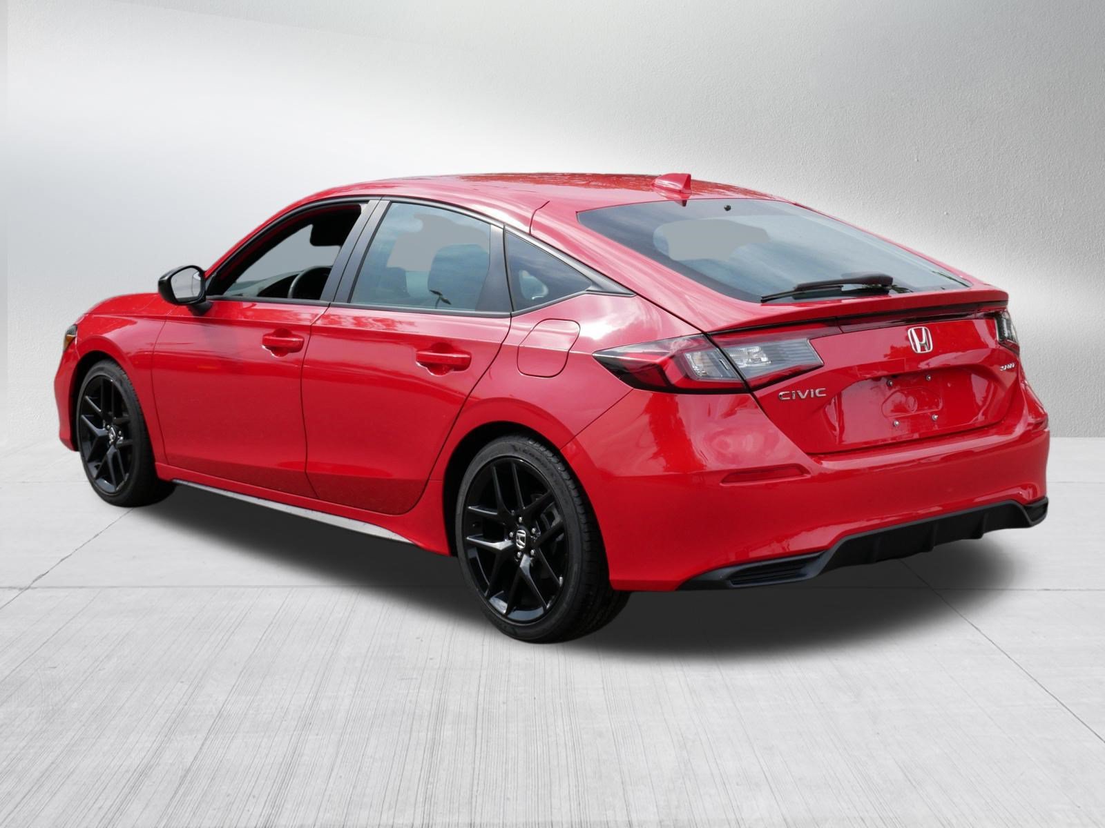 Used 2025 Honda Civic Sport image 5