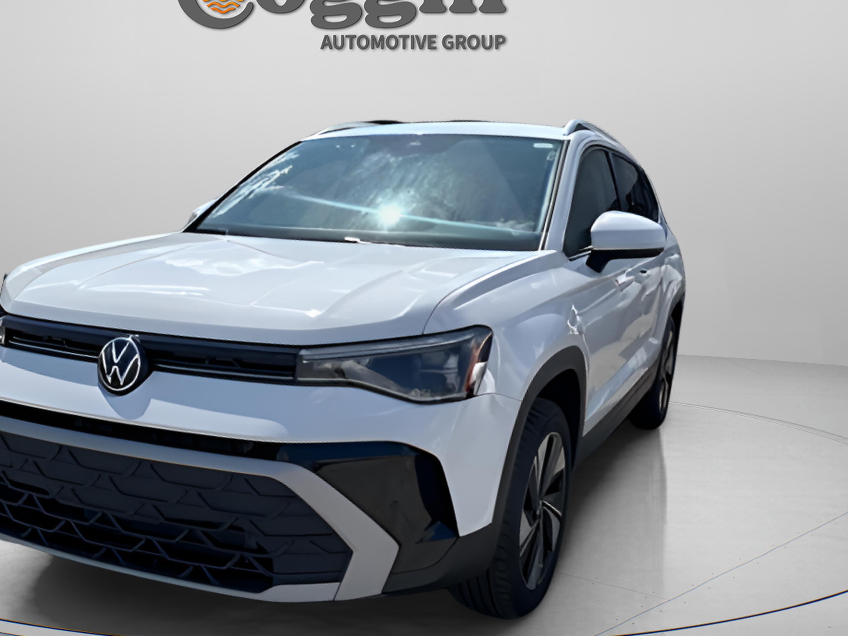 Used 2025 Volkswagen Taos SE AWD/4WD image 10