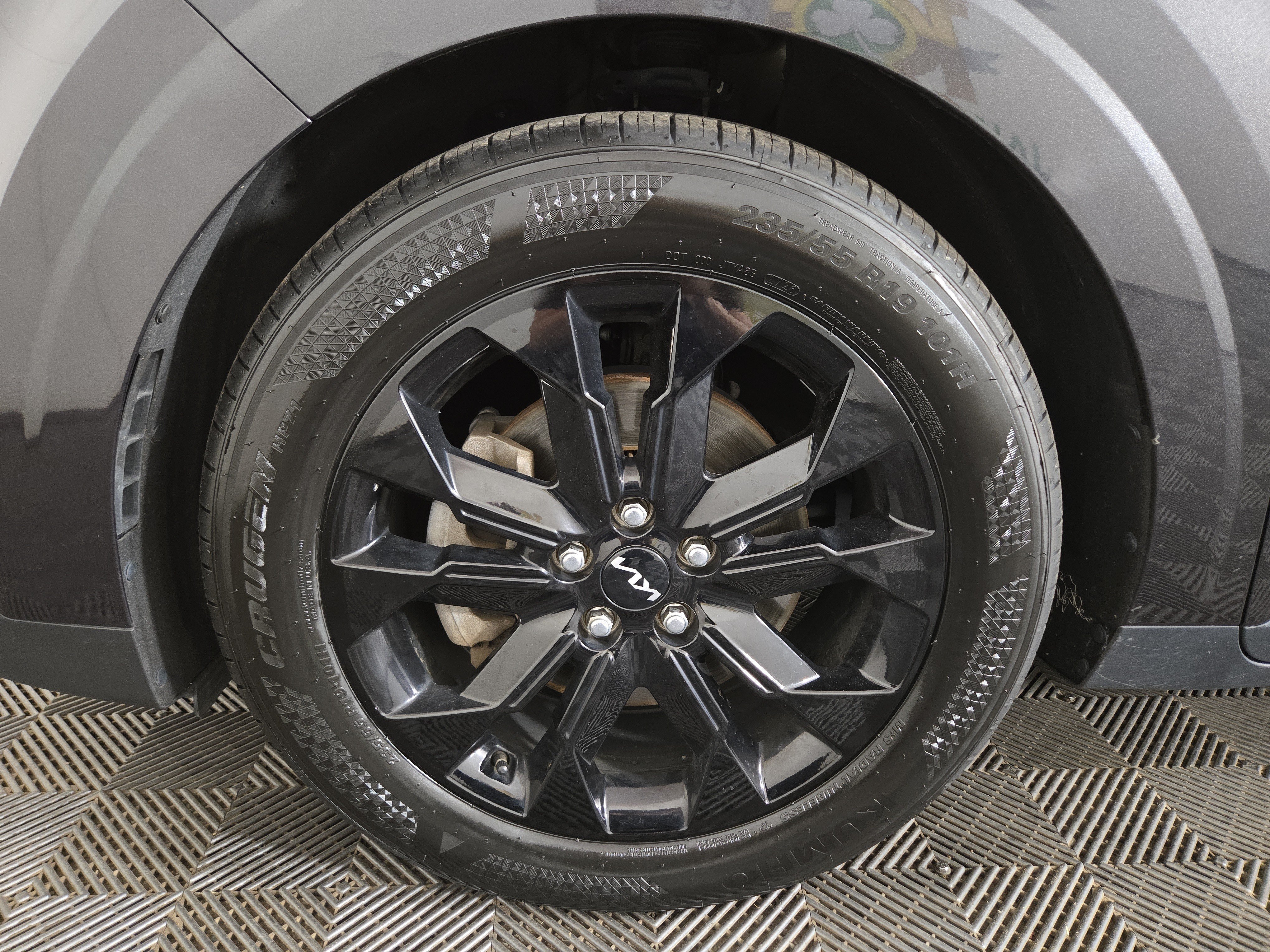 Used 2024 Kia Carnival SX Prestige FWD image 37