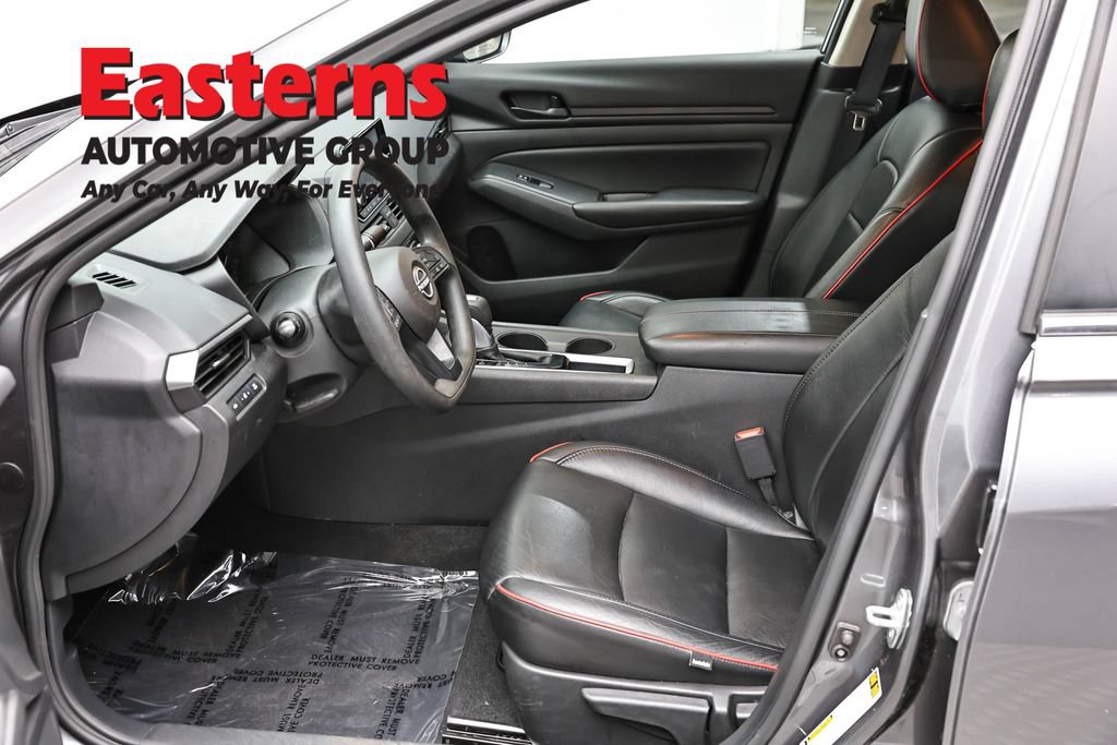 Used 2023 Nissan Altima 2.5 S FWD image 13