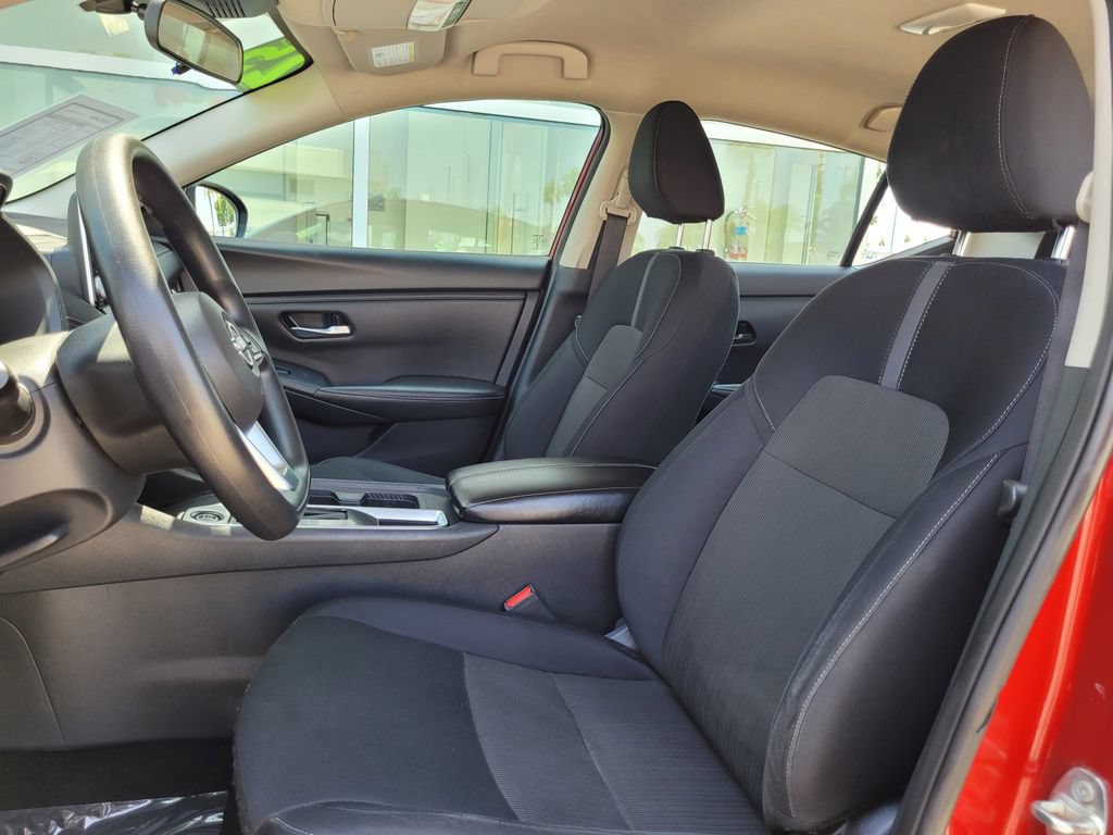 Used 2025 Nissan Sentra SV FWD image 12