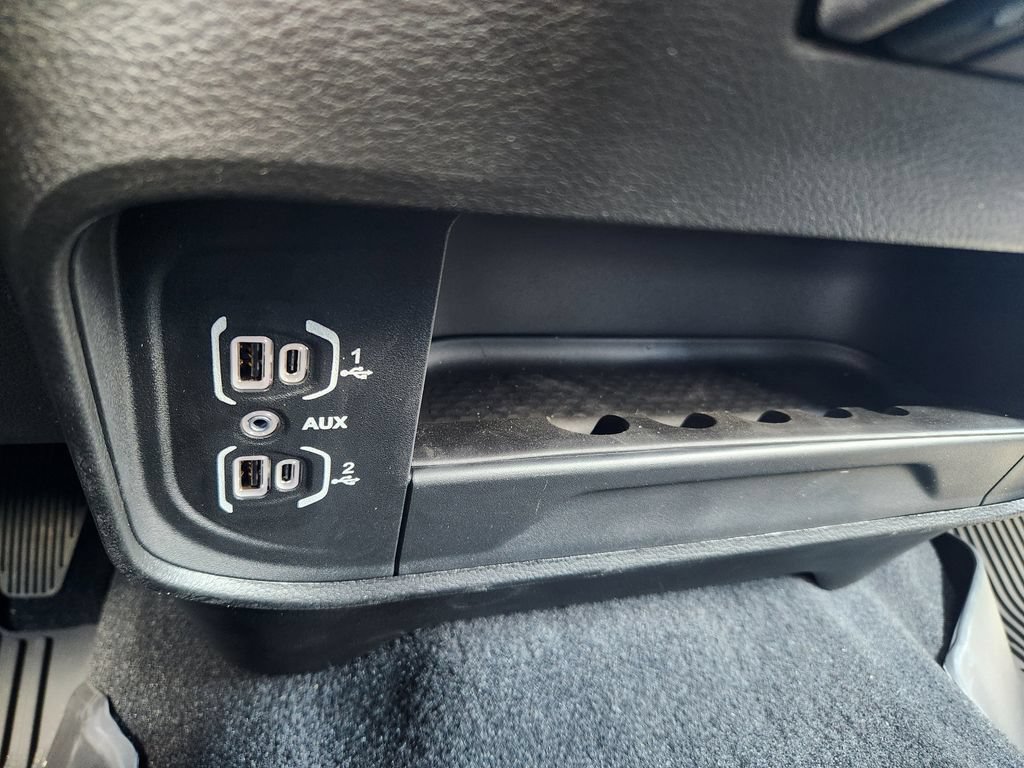New 2026 RAM 2500 Tradesman AWD/4WD image 24