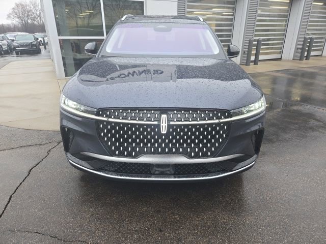 Certified 2024 Lincoln Nautilus Reserve w/ Equipment Group 202A image 11