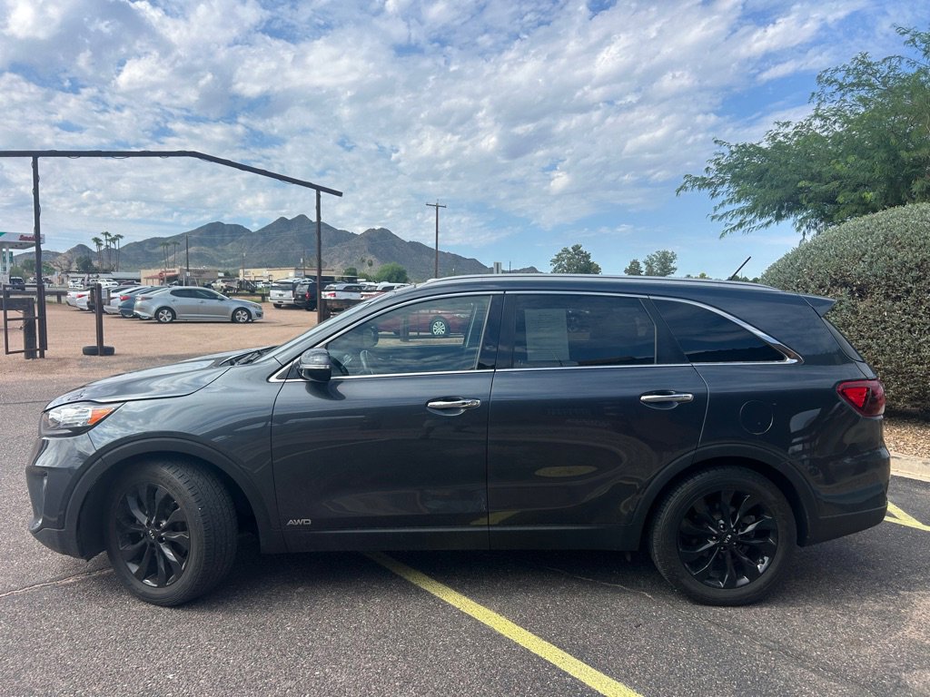 Used 2020 Kia Sorento EX image 2