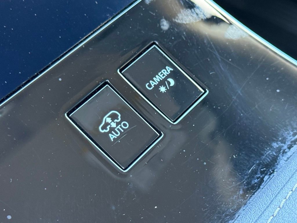 Used 2025 INFINITI QX80 Luxe image 34