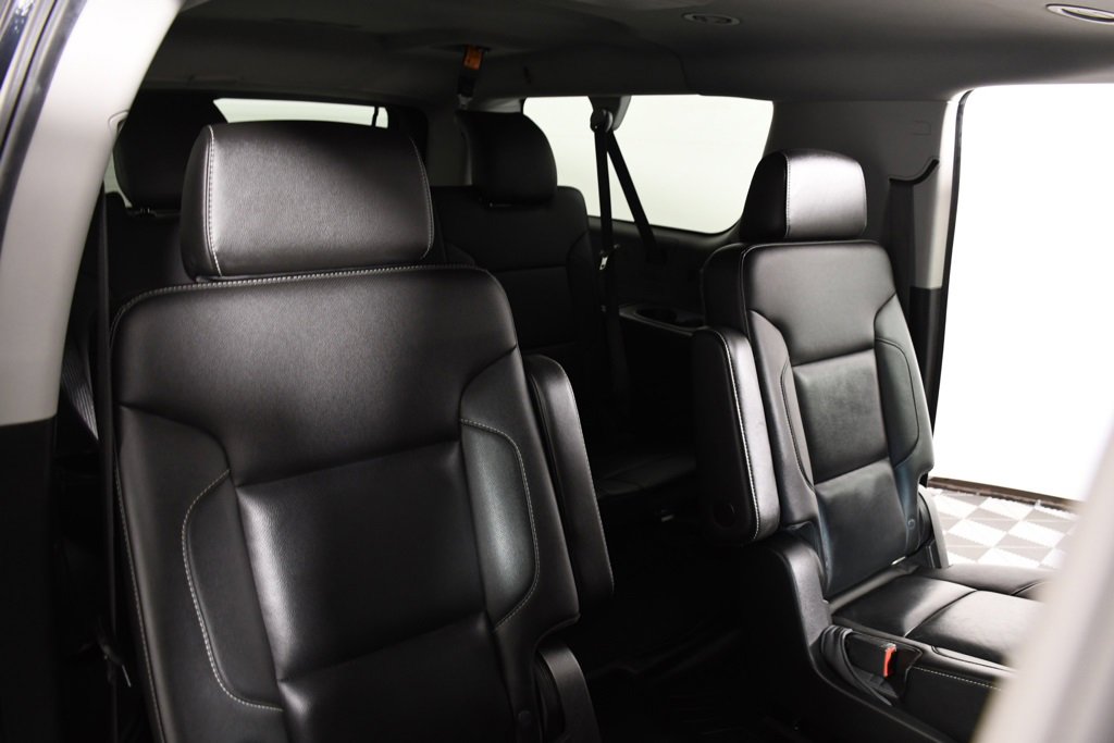 Used 2019 Chevrolet Suburban Premier image 23