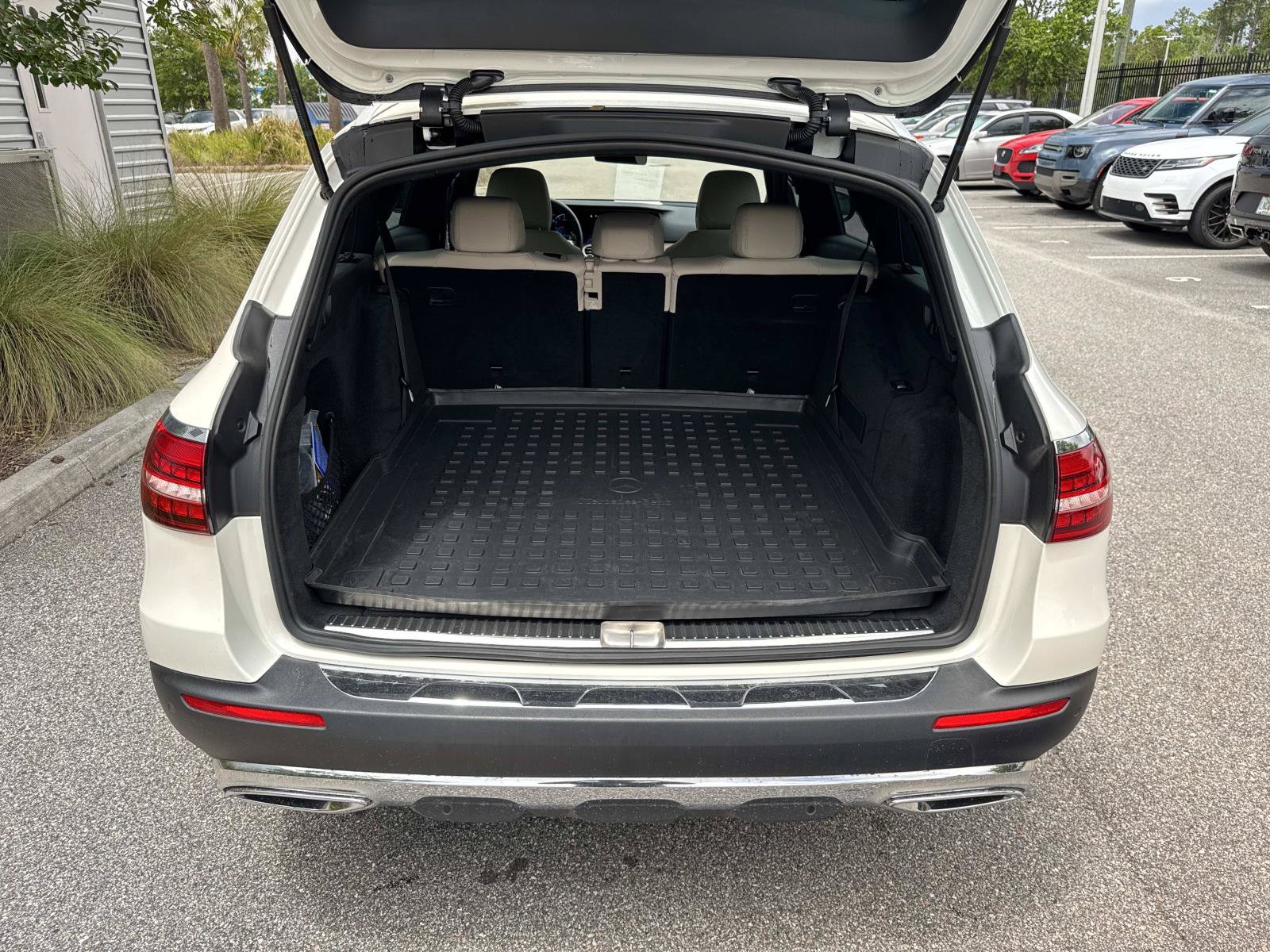 Used 2021 Mercedes-Benz E 450 4MATIC All-Terrain Wagon image 11