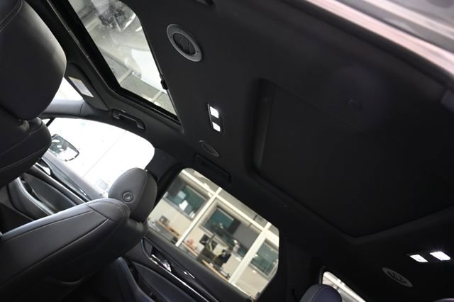 Used 2023 Buick Enclave Essence w/ Experience Buick Package FWD image 21