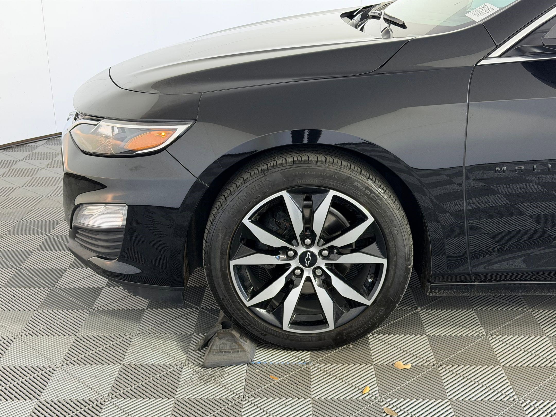 Used 2025 Chevrolet Malibu RS image 11