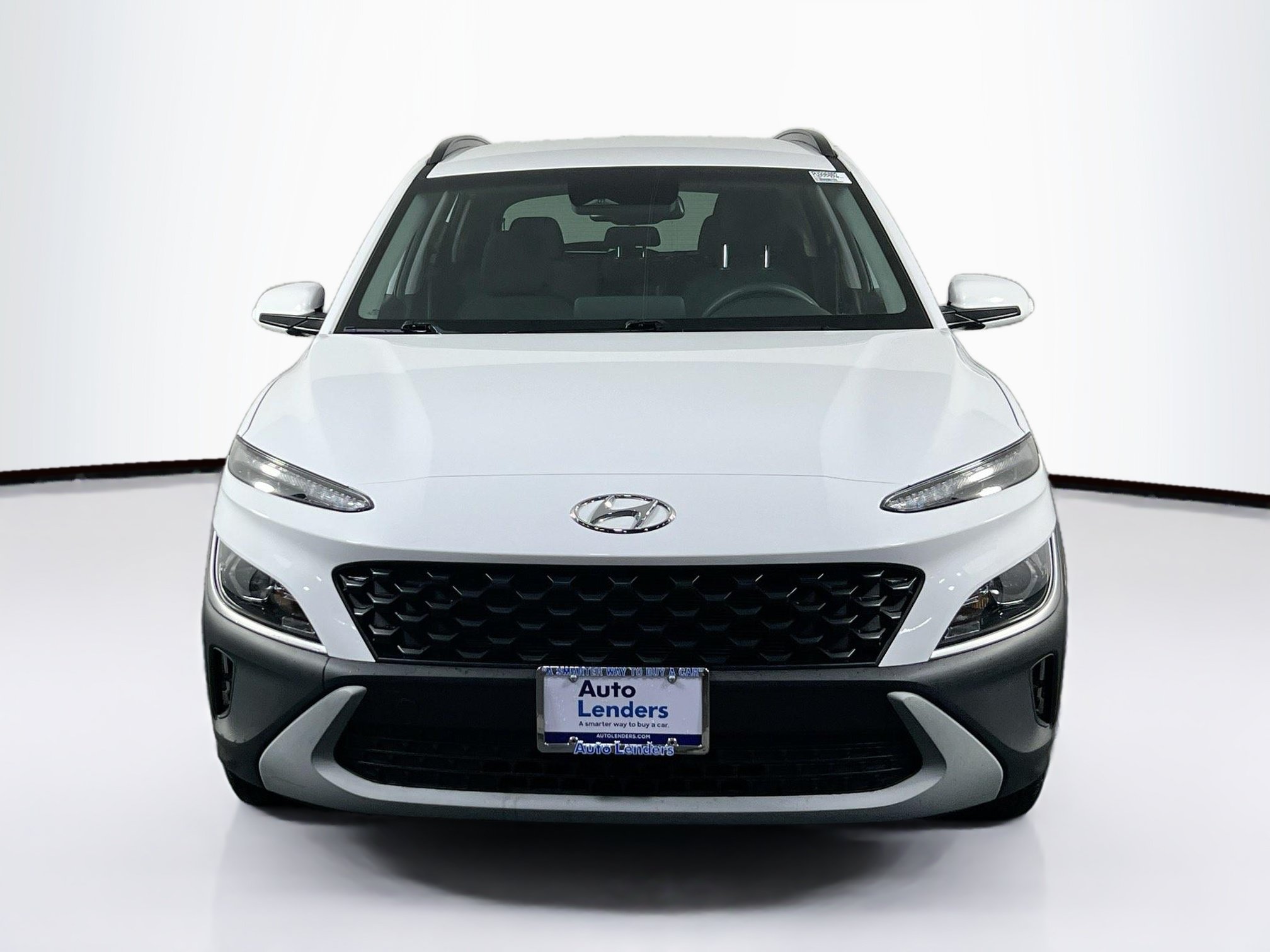 Used 2023 Hyundai Kona SEL AWD/4WD image 2