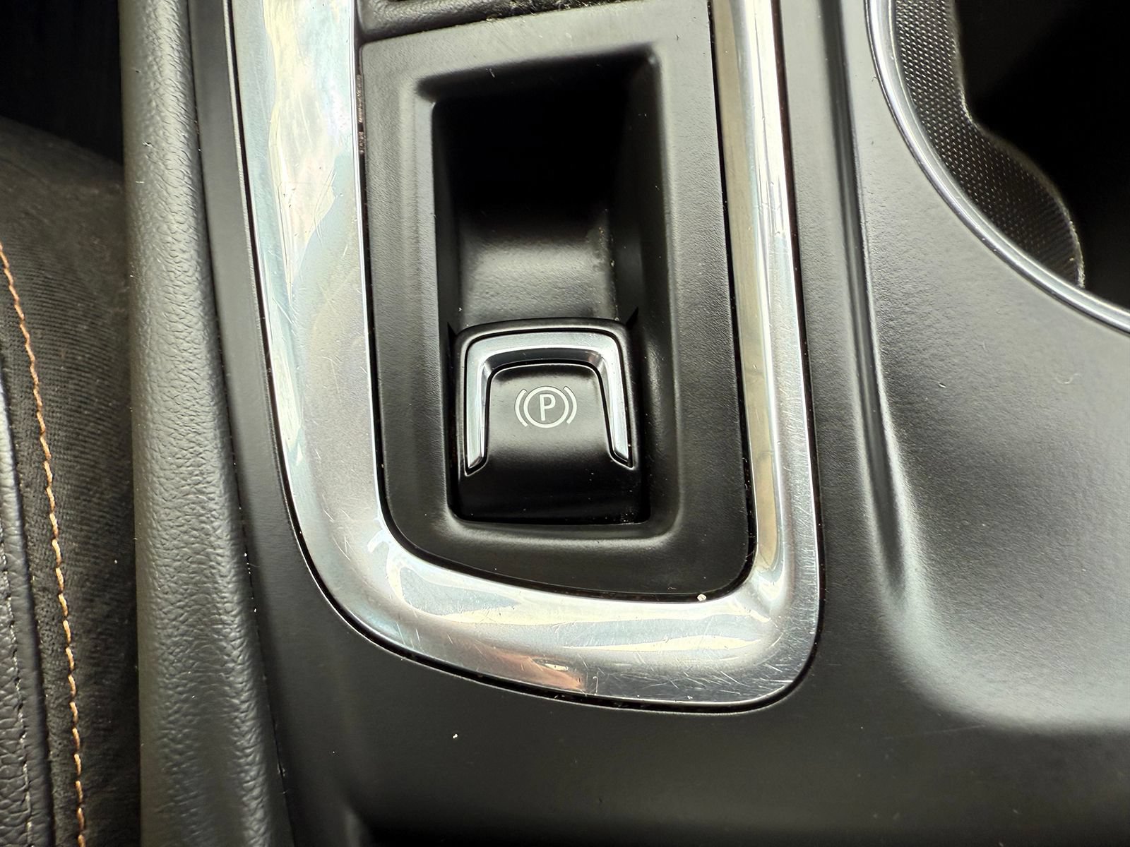 Certified 2020 Chevrolet Equinox Premier AWD/4WD image 29
