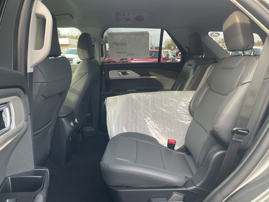 New 2026 Ford Explorer Active w/ Active Comfort Package image 14