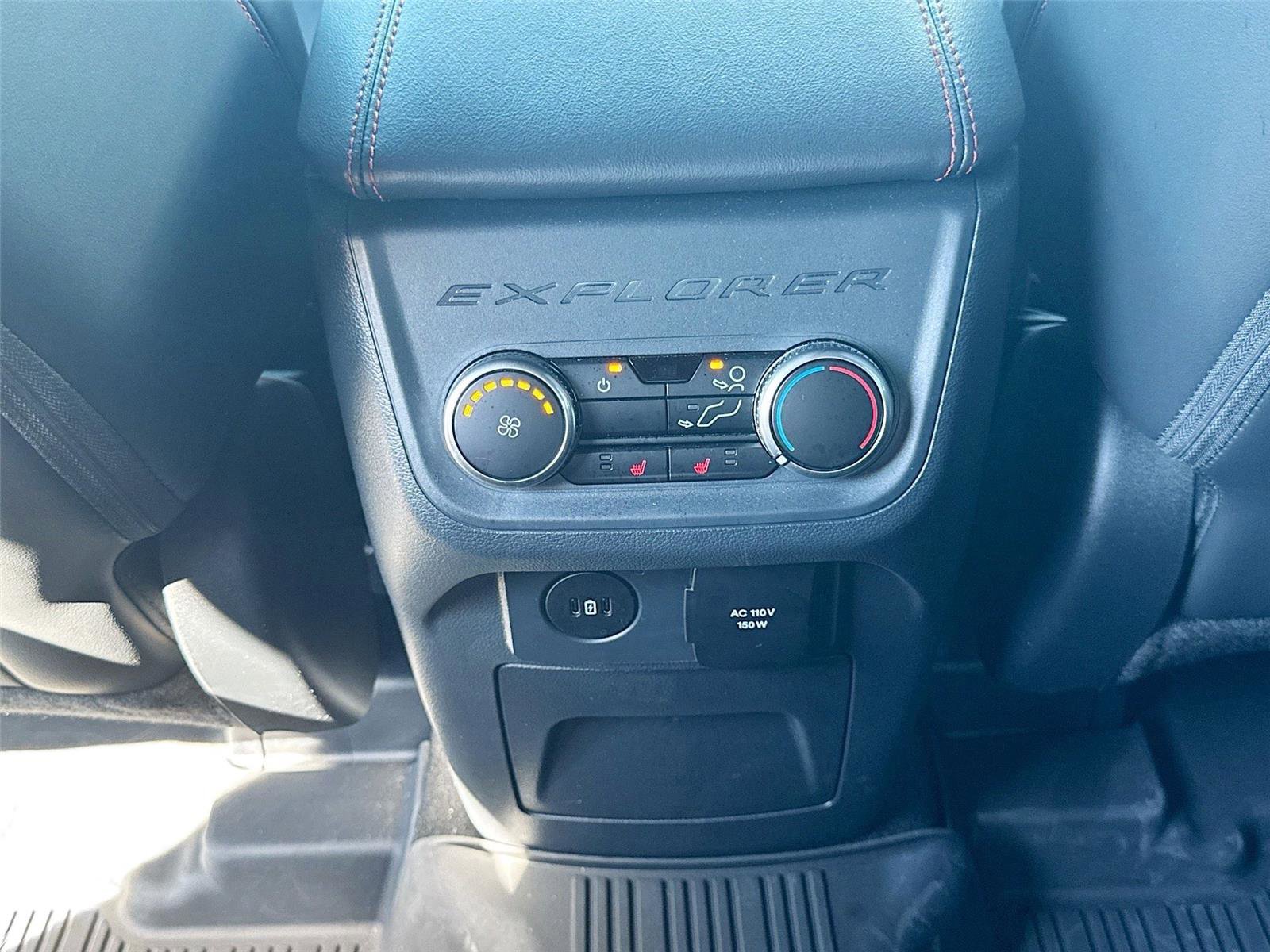Used 2025 Ford Explorer ST image 25