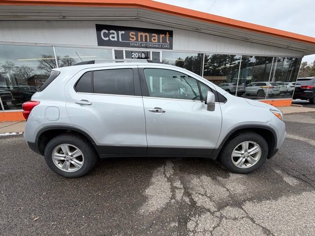 Used 2020 Chevrolet Trax LT w/ Driver Confidence Package AWD/4WD image 8