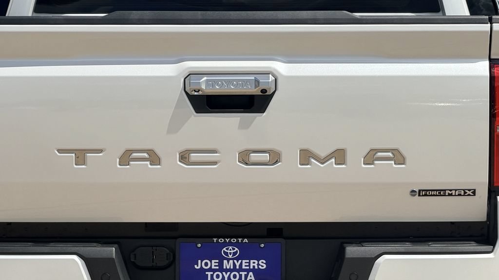 New 2026 Toyota Tacoma Limited AWD/4WD image 9